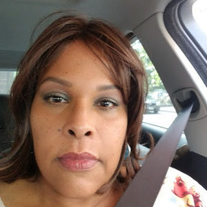 Meet your Posher, Michele